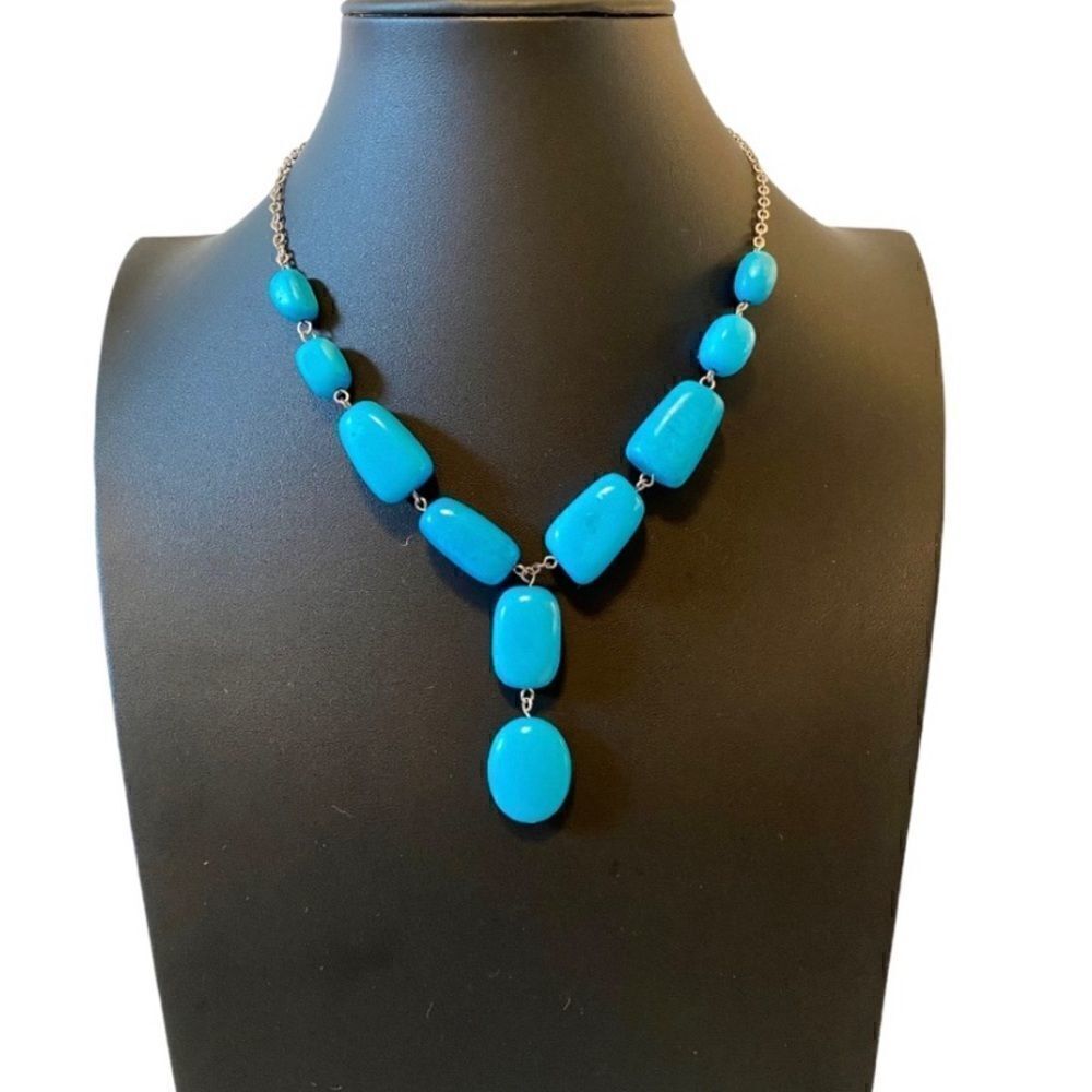 Beautiful Faux Turquoise  Lariat Necklace.
